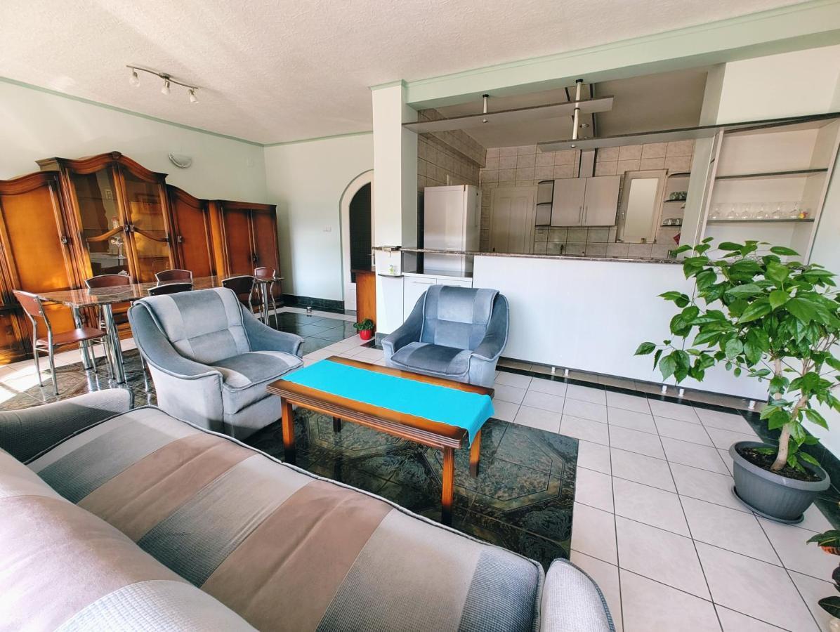 Ten'S Apartment - Spatios Si Linistit Kluż-Napoka Zewnętrze zdjęcie