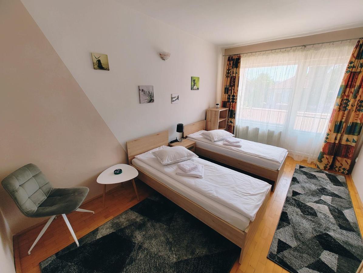 Ten'S Apartment - Spatios Si Linistit Kluż-Napoka Zewnętrze zdjęcie