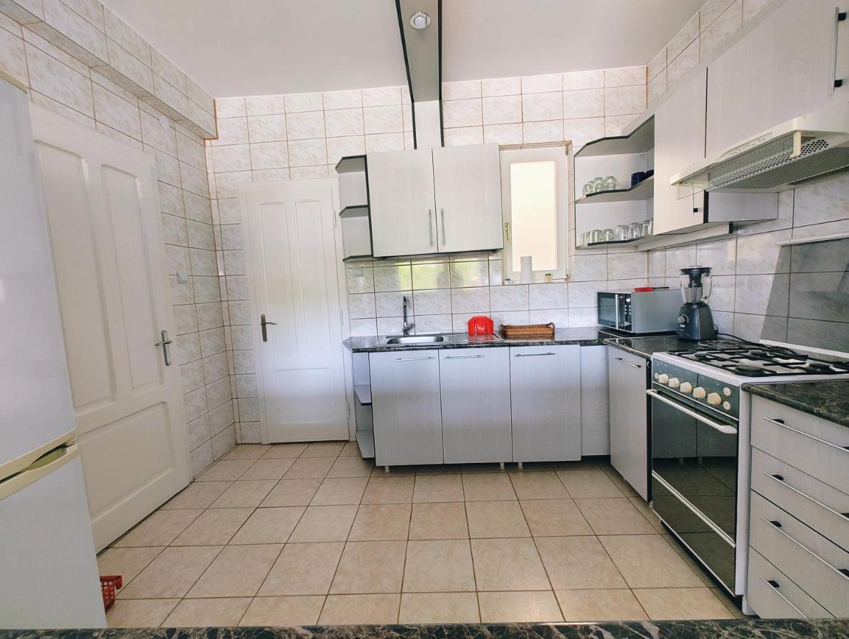 Ten'S Apartment - Spatios Si Linistit Kluż-Napoka Zewnętrze zdjęcie